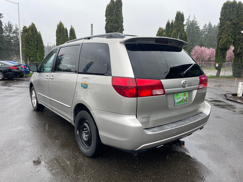 2005 Toyota Sienna Image 7