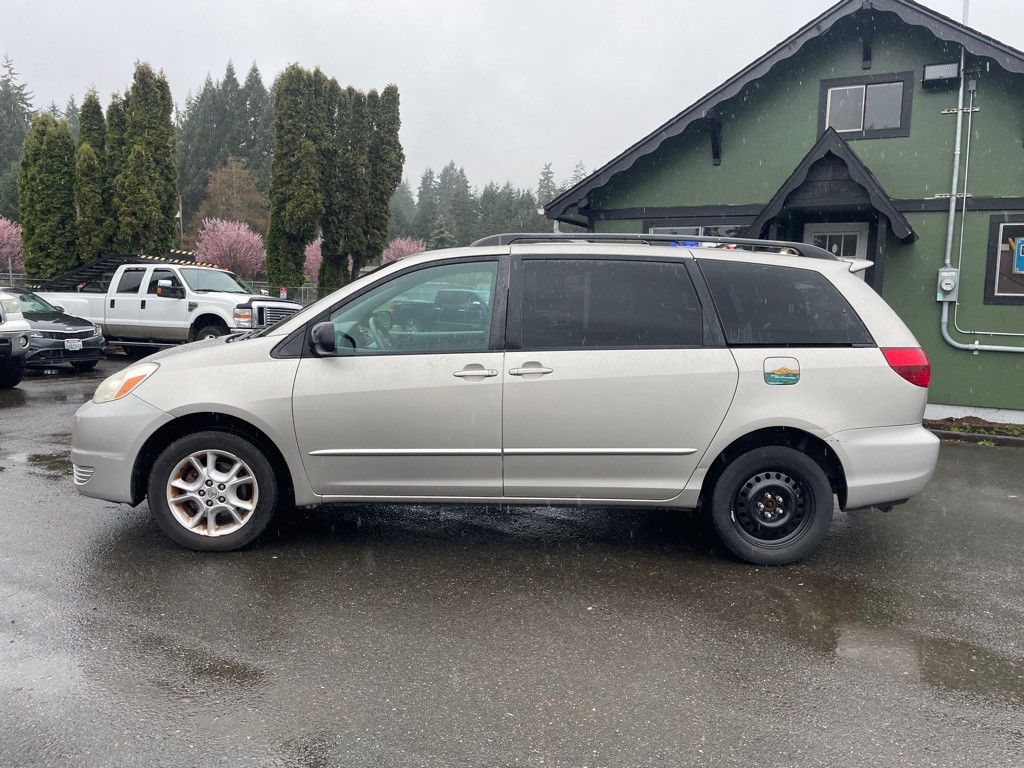 2005 Toyota Sienna Image 8