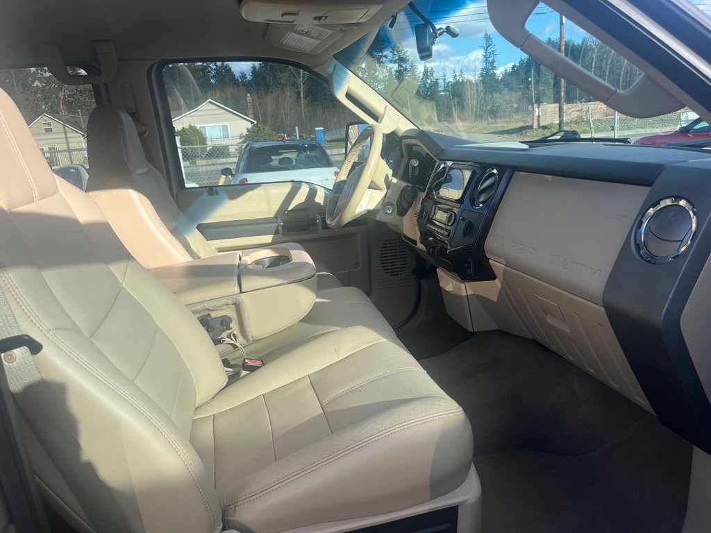 2008 Ford F-350 Image 10