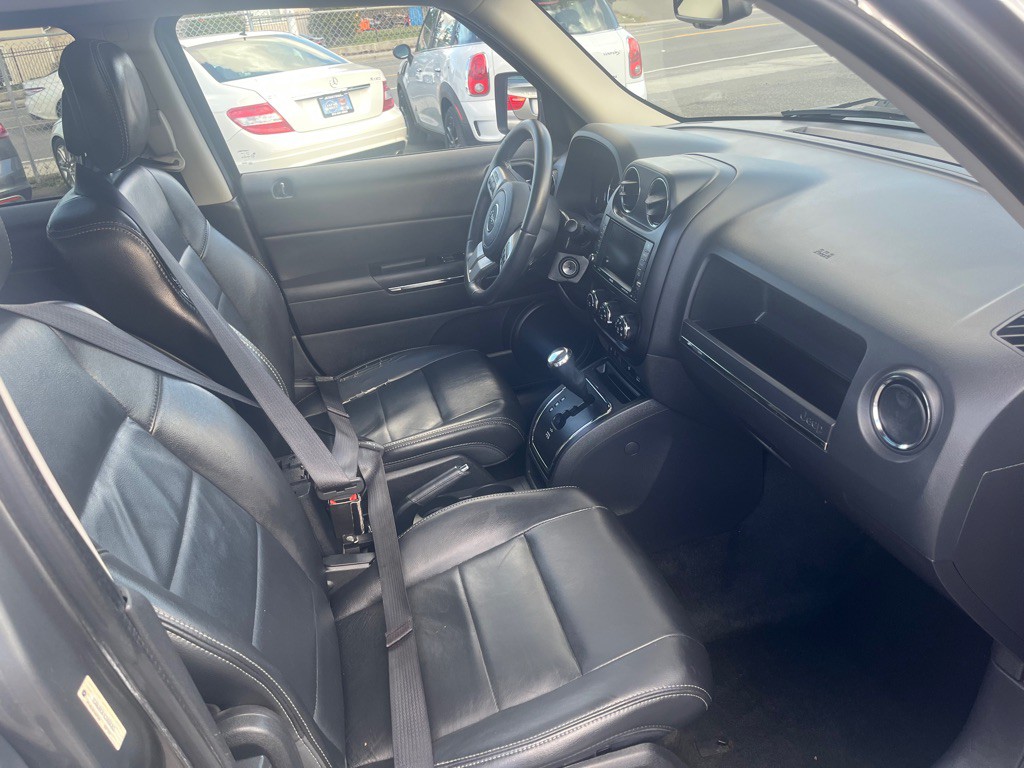 2012 Jeep Patriot Image 10