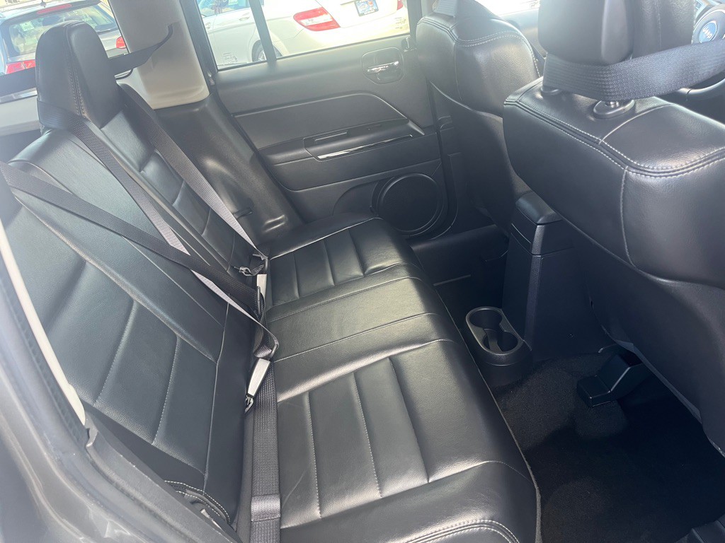 2012 Jeep Patriot Image 12