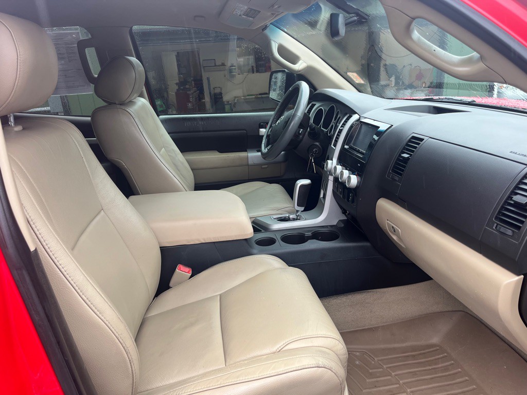 2007 Toyota Tundra Image 10