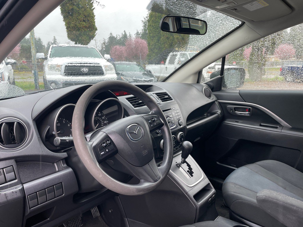 2014 Mazda Mazda5 Image 9