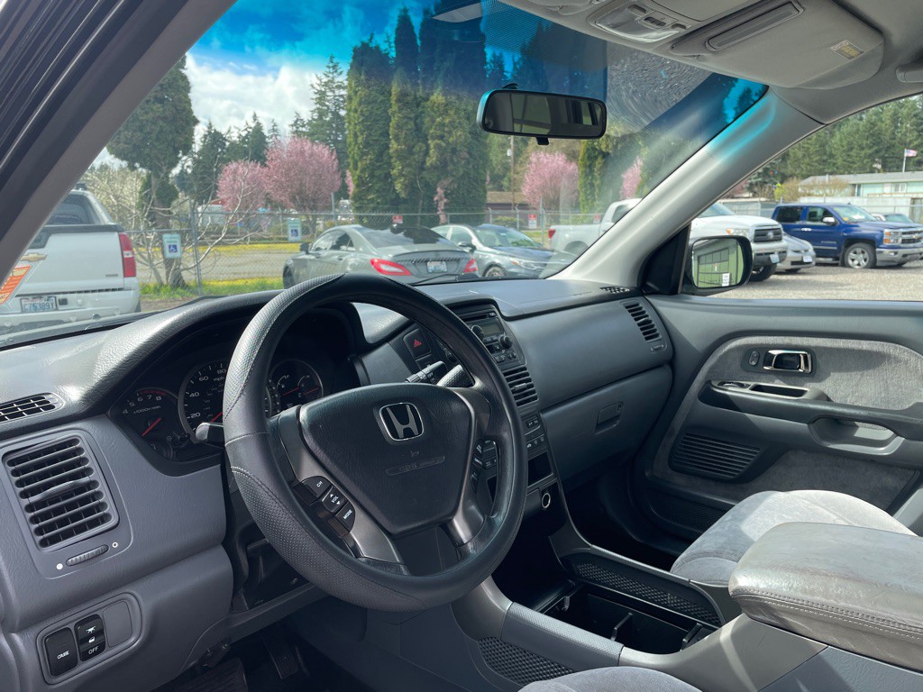 2004 Honda Pilot Image 9