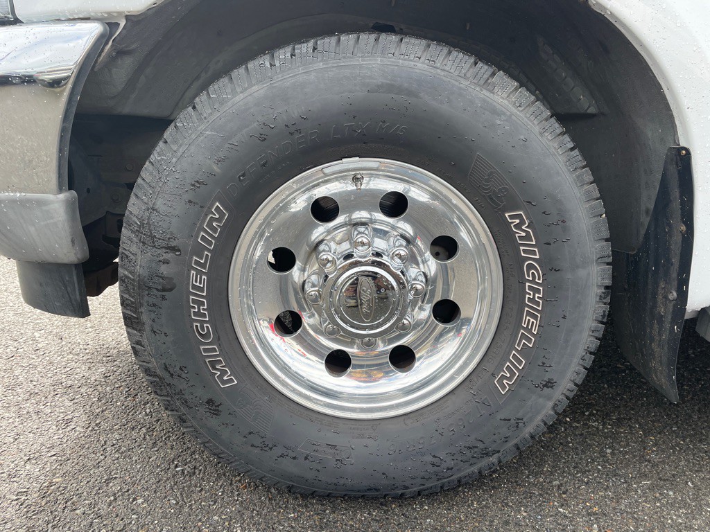 2003 Ford F-250 Image 21