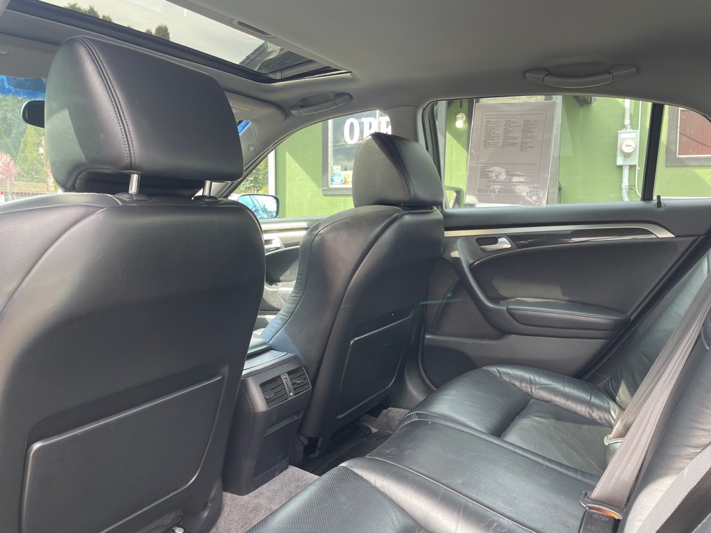 2005 Acura TL Image 16