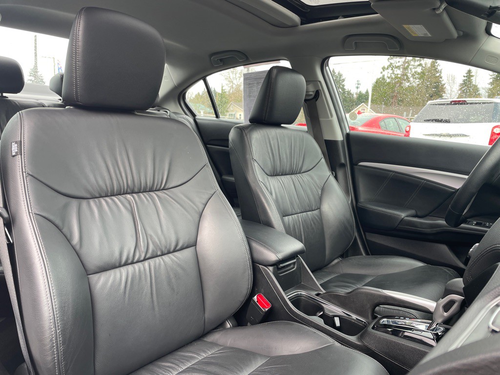 2015 Honda Civic Image 12