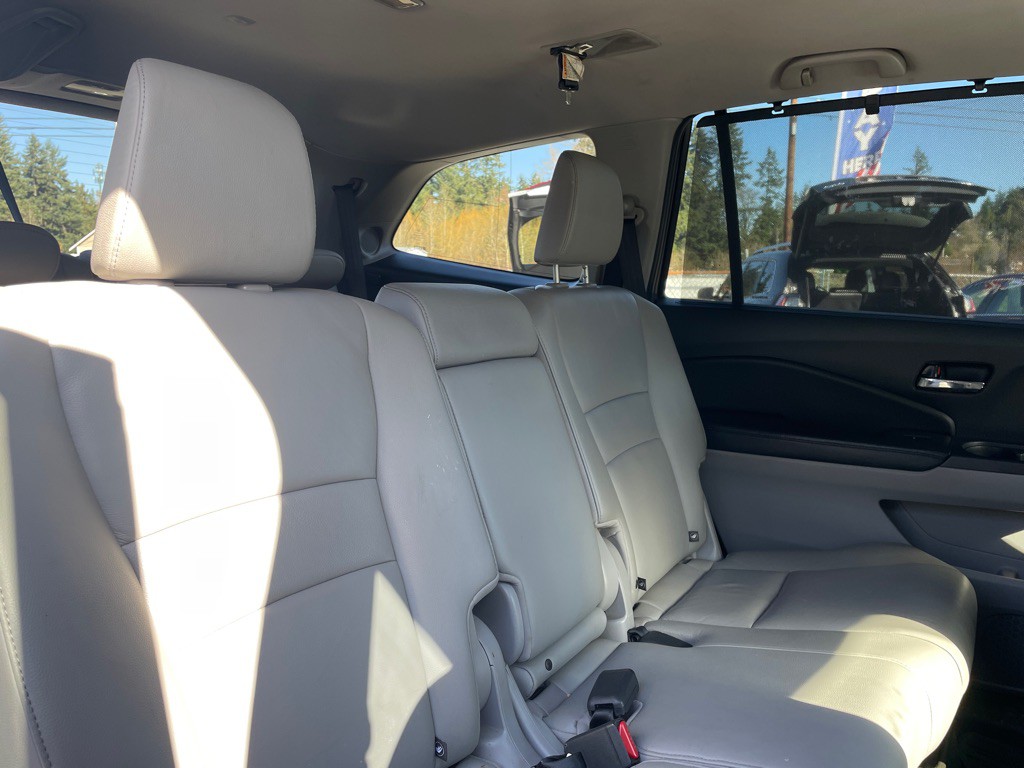 2016 Honda Pilot Image 15