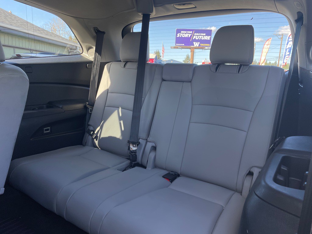 2016 Honda Pilot Image 19