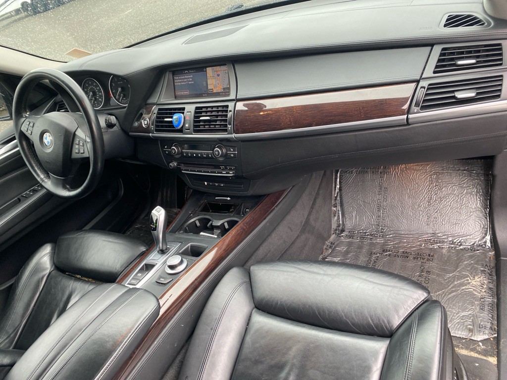 2009 BMW X5 Image 7
