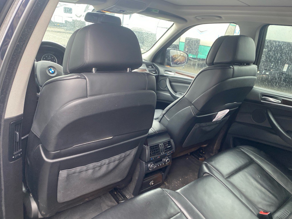 2009 BMW X5 Image 11