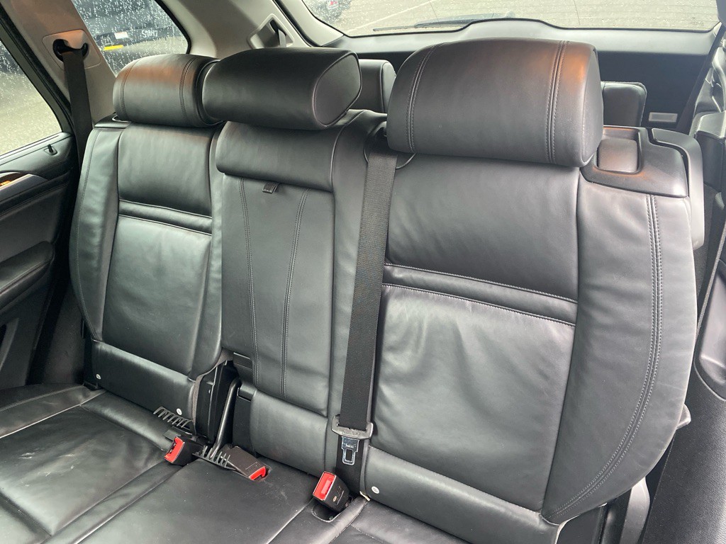 2009 BMW X5 Image 12