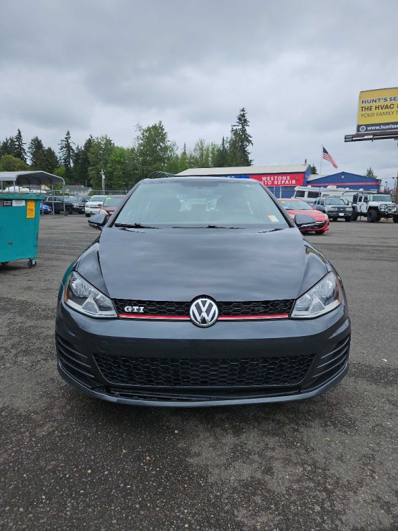 2016 Volkswagen GTI Image 2