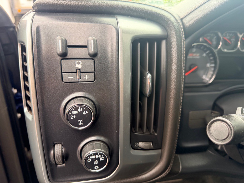 2014 Chevrolet Silverado 1500 Image 15