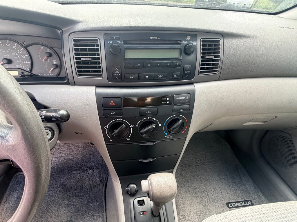 2007 Toyota Corolla Image 14