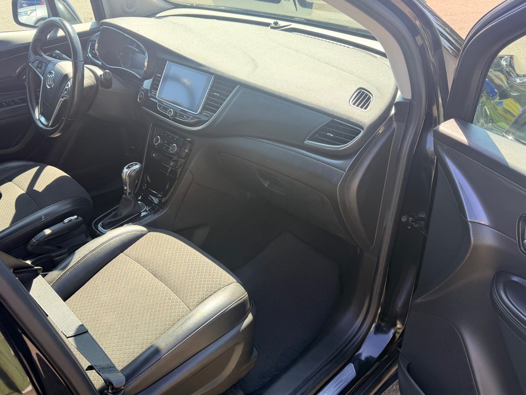 2019 Buick Enclave Image 9