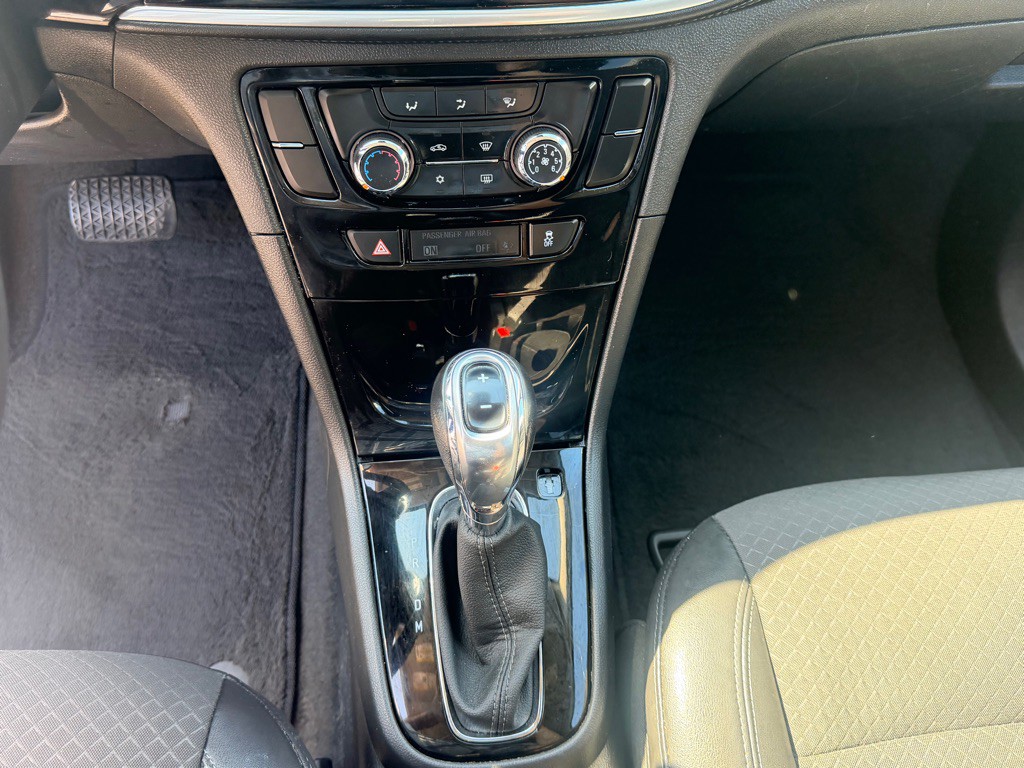 2019 Buick Enclave Image 16