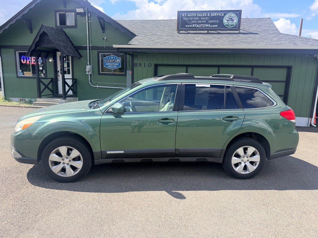 2012 Subaru Outback Image 2