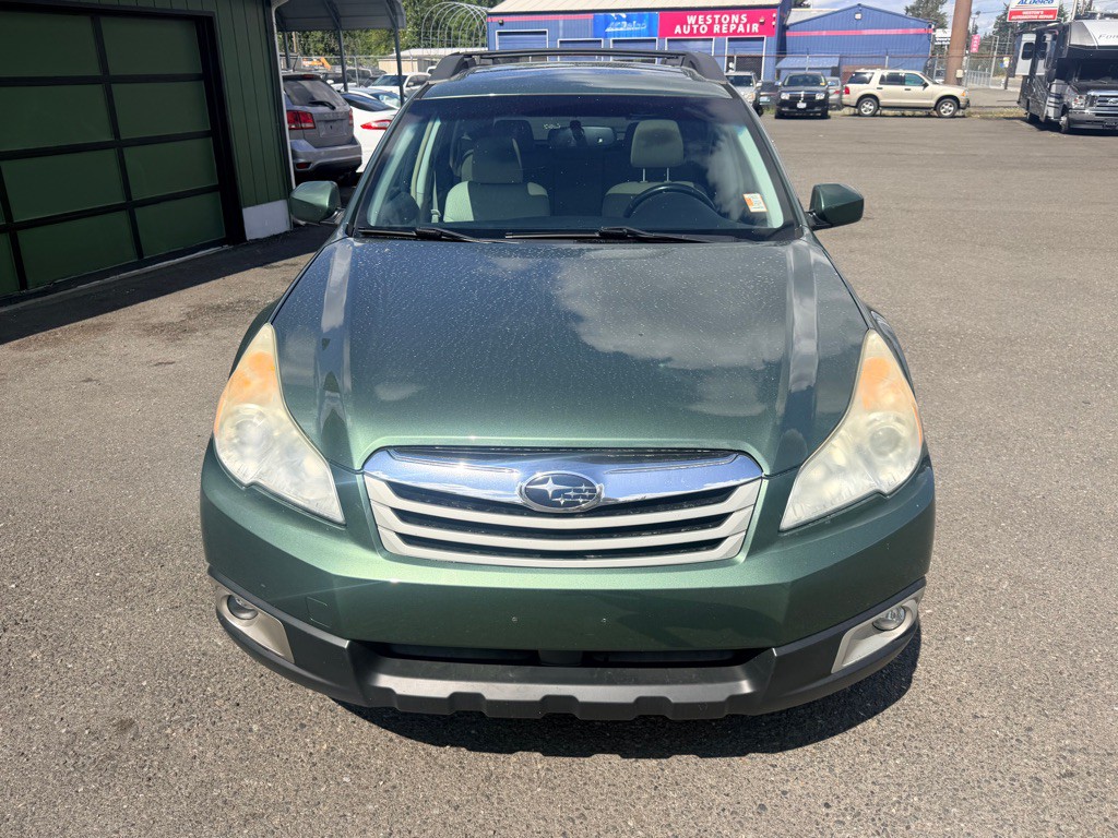 2012 Subaru Outback Image 8