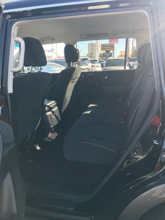 2019 Nissan Armada Image 7