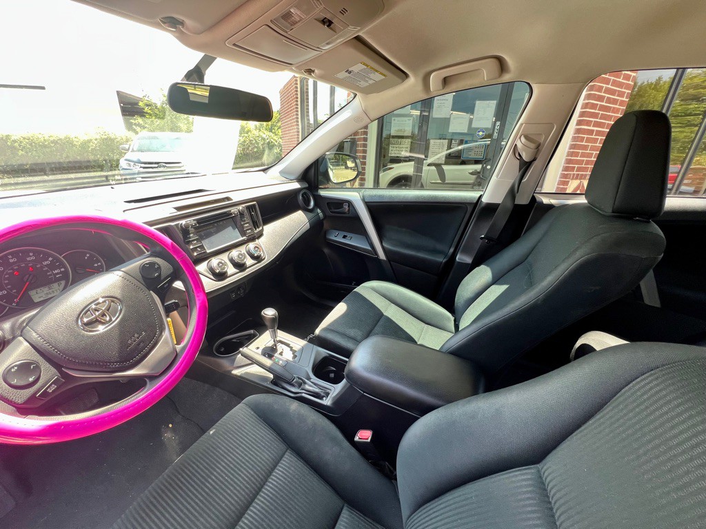 2016 Toyota Rav4 Image 6