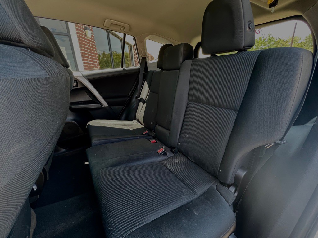 2016 Toyota Rav4 Image 8