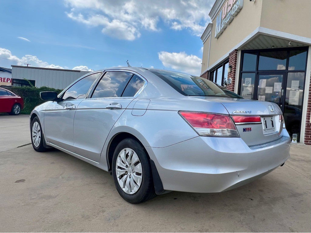 2012 Honda Accord Image 4