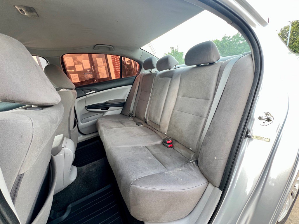 2012 Honda Accord Image 9