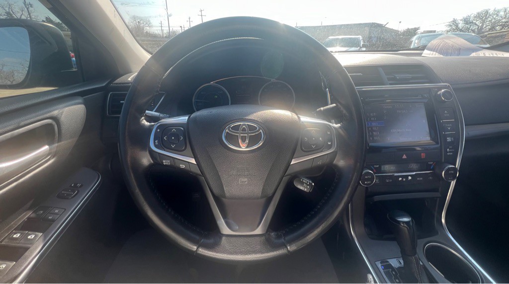 2015 Toyota Camry Image 13