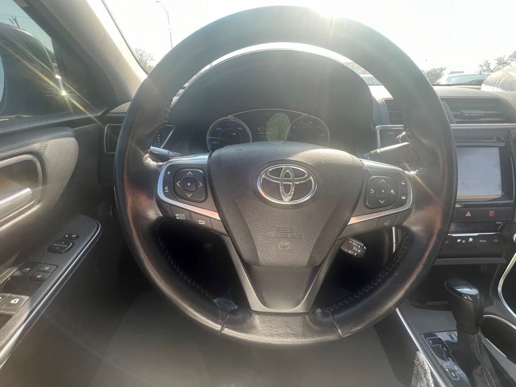 2015 Toyota Camry Image 14