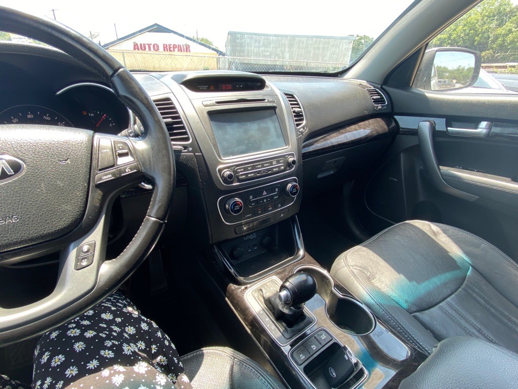 2014 Kia Sorento Image 15