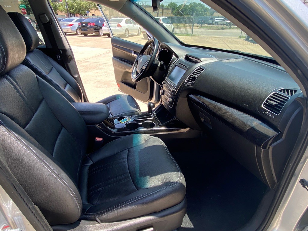2014 Kia Sorento Image 22