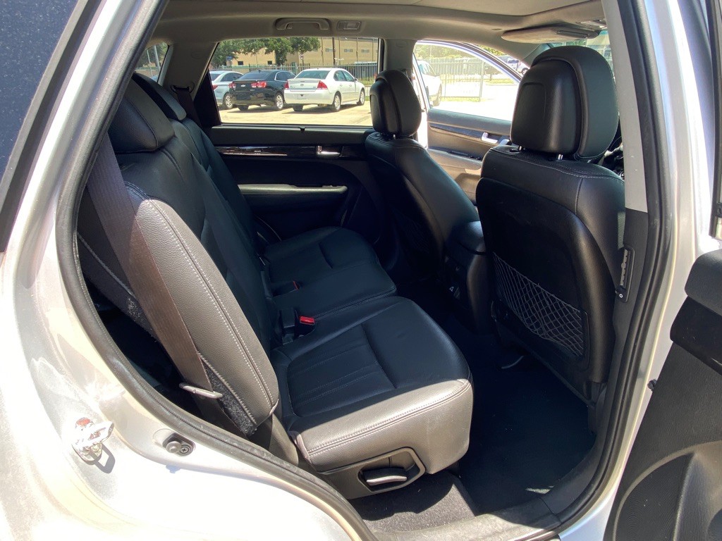 2014 Kia Sorento Image 23