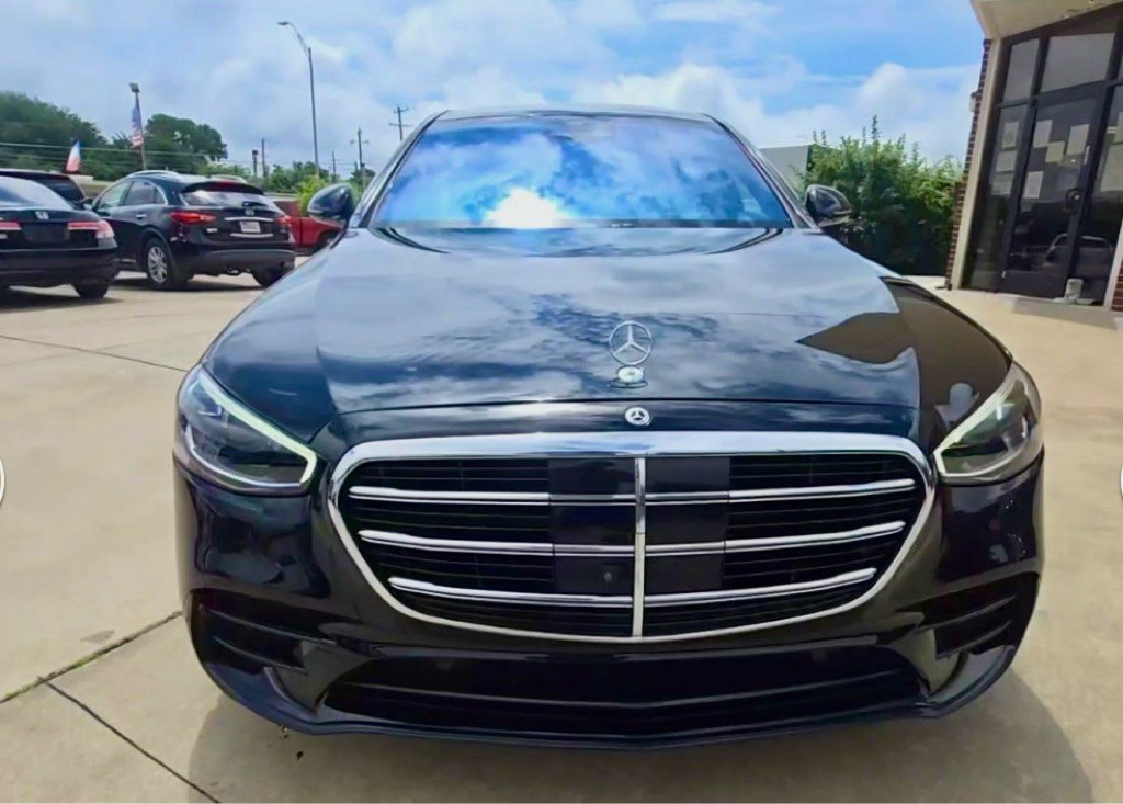 2022 Mercedes-Benz S-Class Image 1