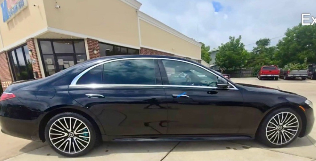 2022 Mercedes-Benz S-Class Image 3