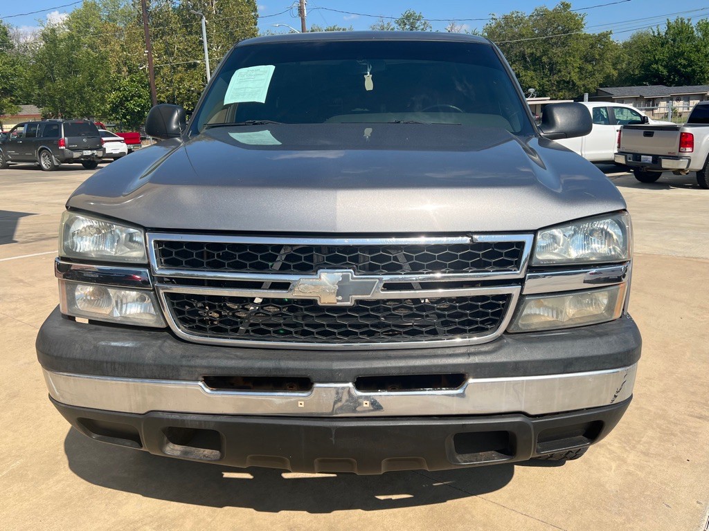 2007 Chevrolet Silverado 1500 Image 2