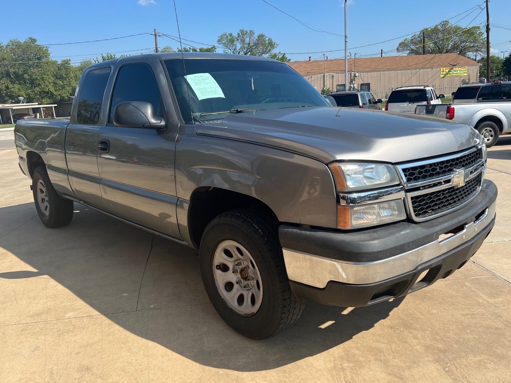 2007 Chevrolet Silverado 1500 Image 3