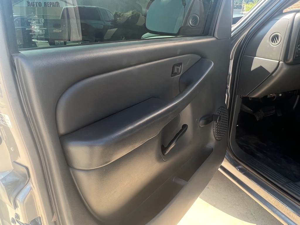 2007 Chevrolet Silverado 1500 Image 8
