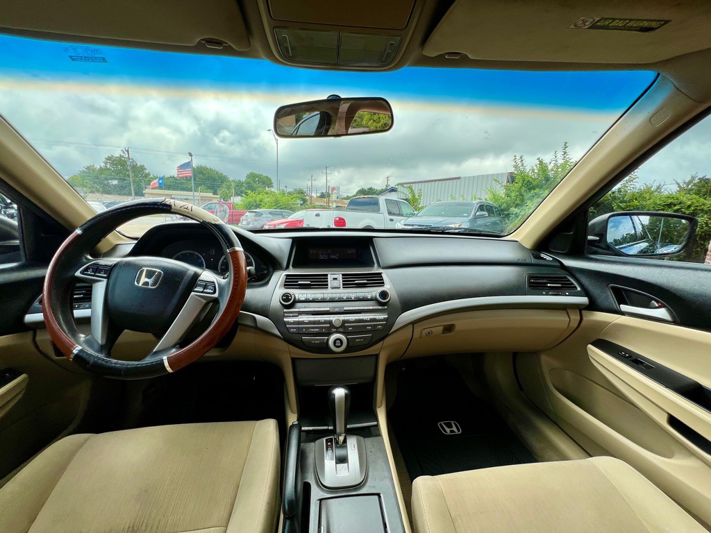 2011 Honda Accord Image 6