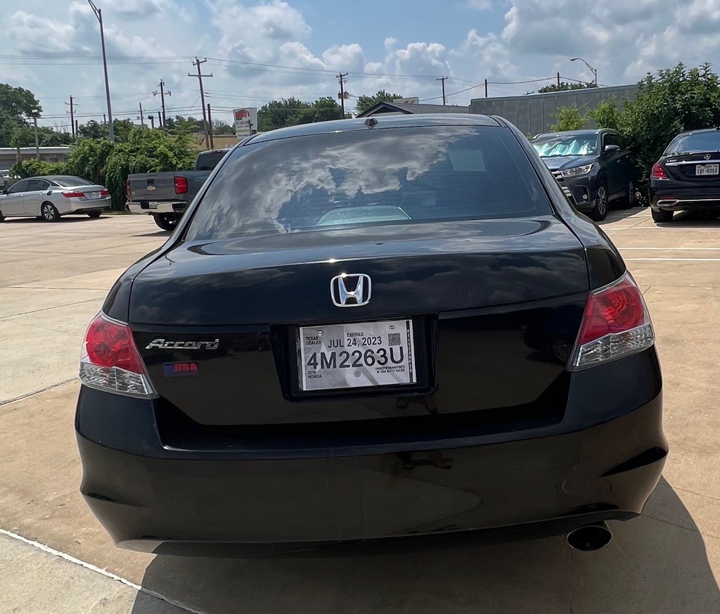 2010 Honda Accord Image 4