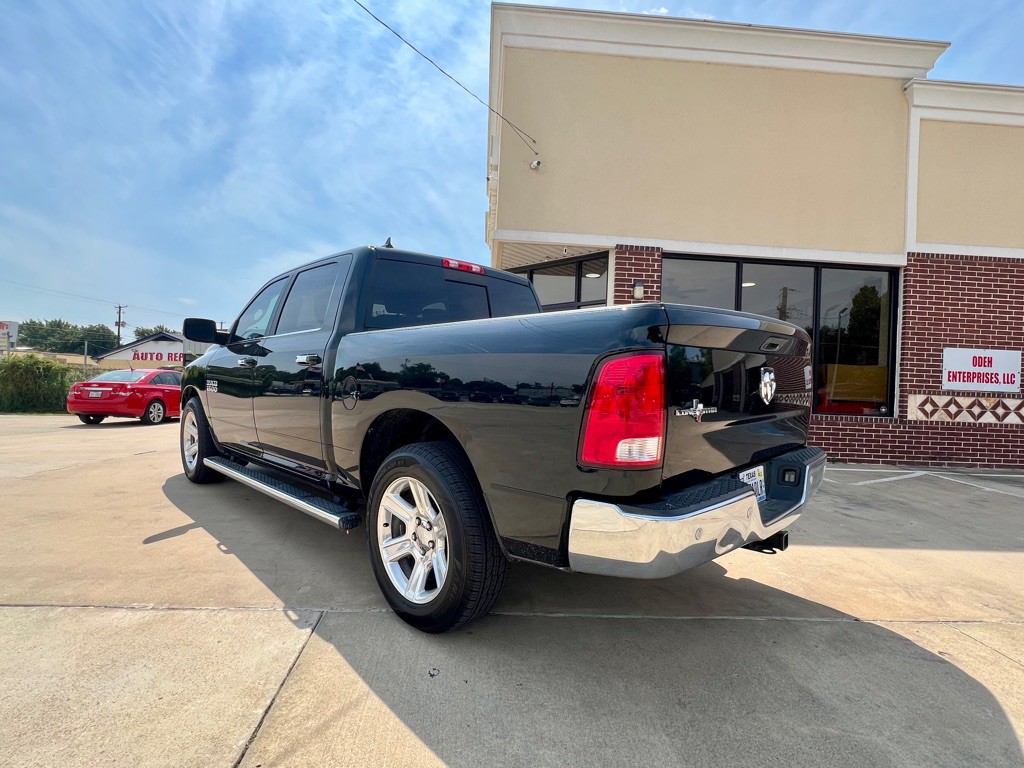 2017 RAM 1500 Image 4