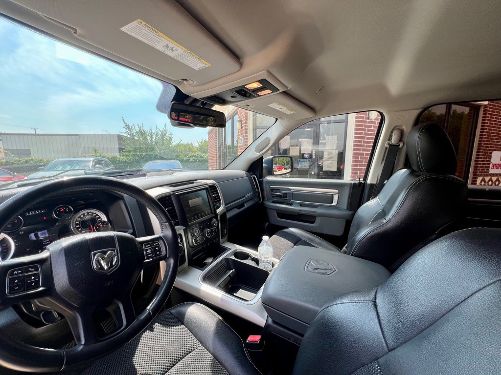 2017 RAM 1500 Image 7