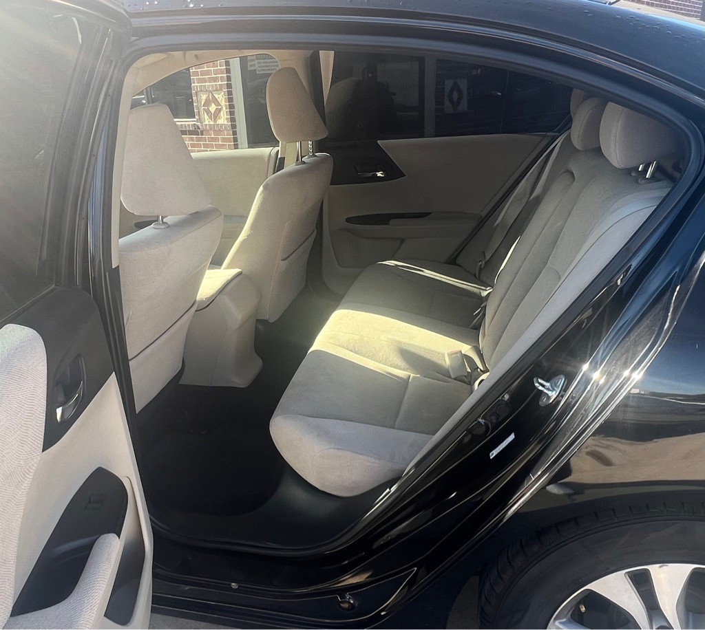 2013 Honda Accord Image 13