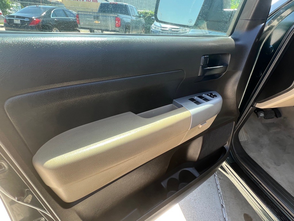 2008 Toyota Tundra Image 12