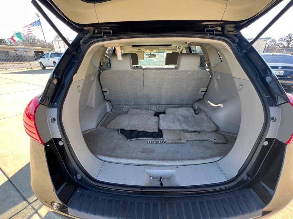 2013 Nissan Rogue Image 16