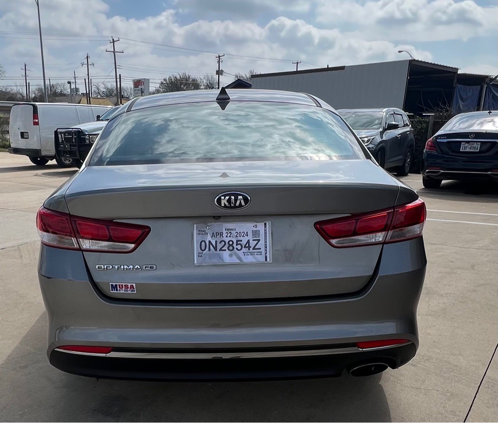2017 Kia Optima Image 8