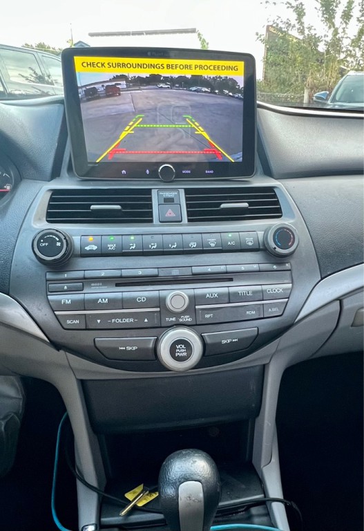 2011 Honda Accord Image 9