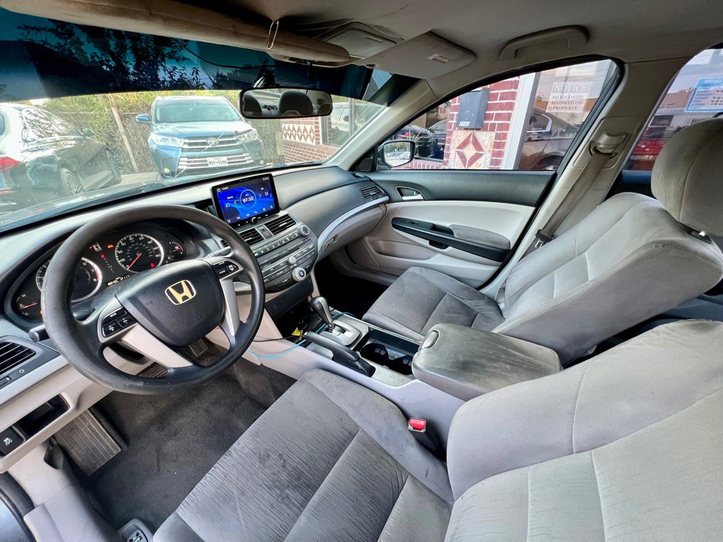 2011 Honda Accord Image 7