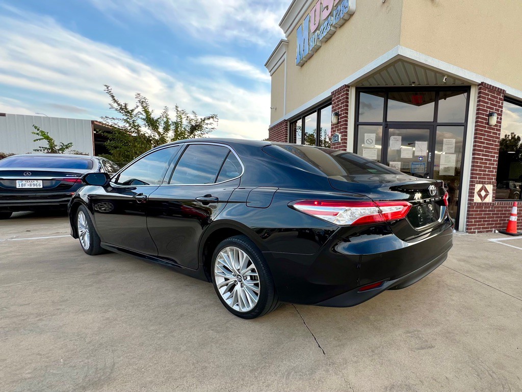 2018 Toyota Camry Image 4