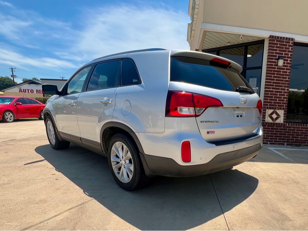 2014 Kia Sorento Image 4